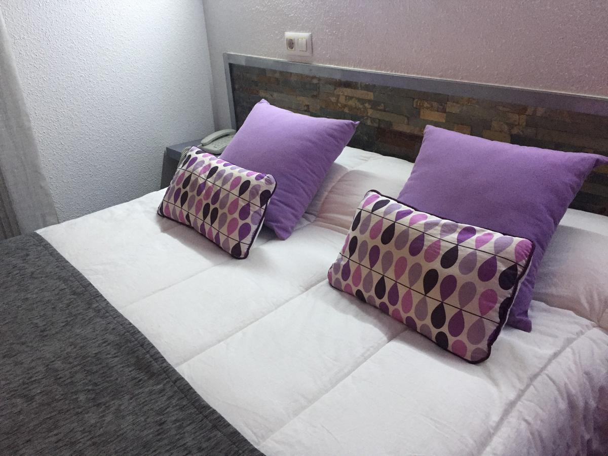 Hotel Folch Сан-Жулиа-де-Лория Экстерьер фото