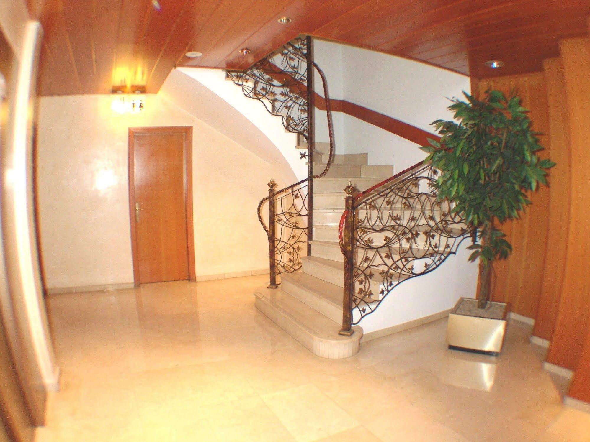 Hotel Folch Сан-Жулиа-де-Лория Экстерьер фото