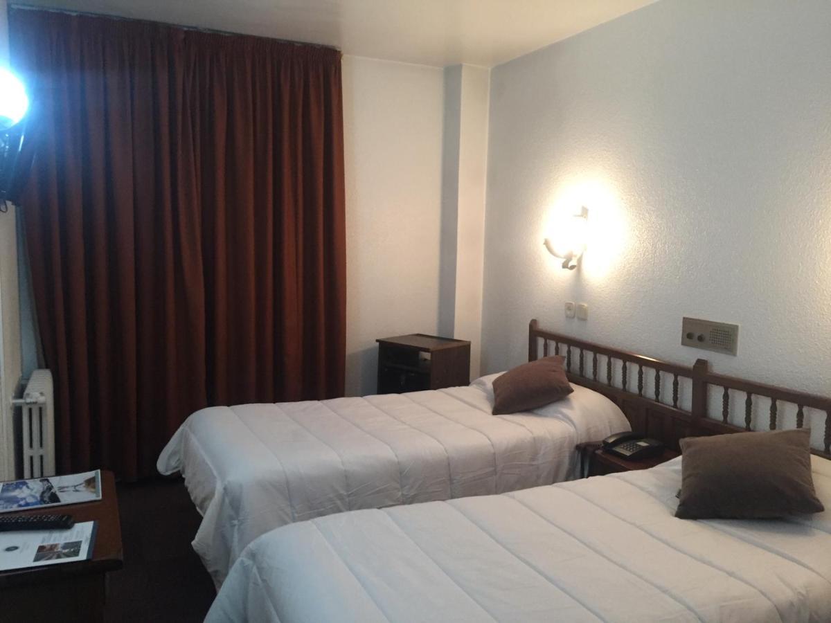 Hotel Folch Сан-Жулиа-де-Лория Экстерьер фото